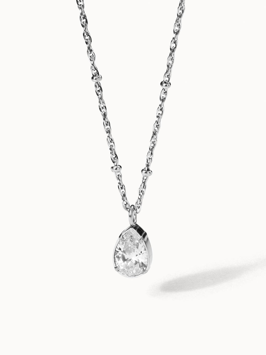 Collar Nora Soler