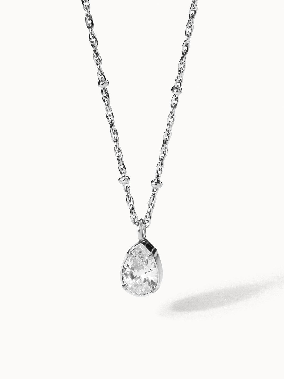 Collar Nora Soler