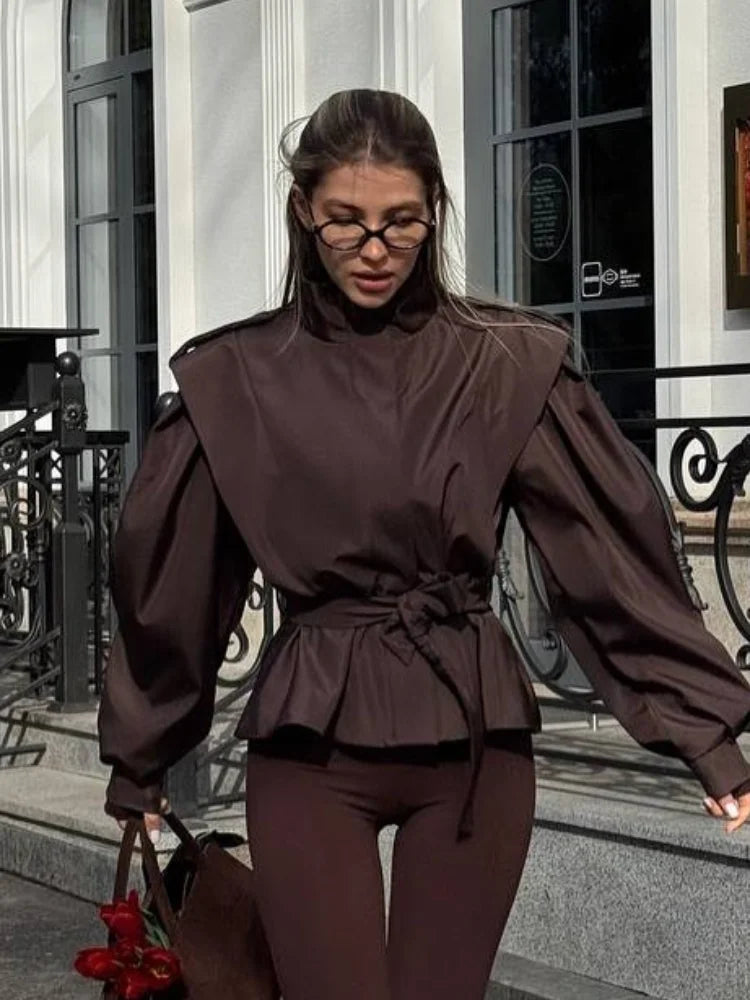 Chaqueta trench corta para mujer