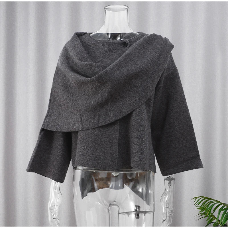 Chaqueta con cuello tipo bufanda de Elena rodriguez.