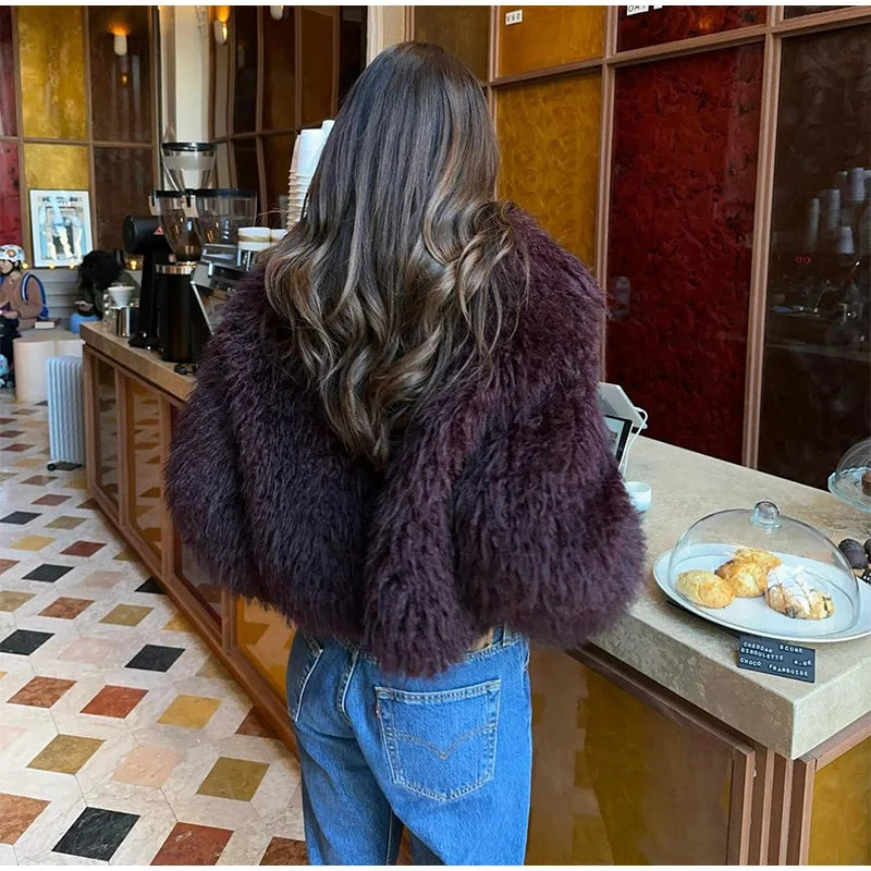 Chaqueta de piel sintética de la colección de Elena Rodriguez